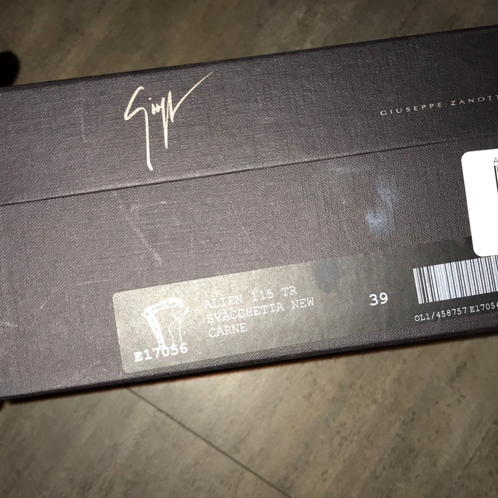 *SOLD* Giuseppe Zanotti Lace Up Sandal Heels - Picture 6 of 8